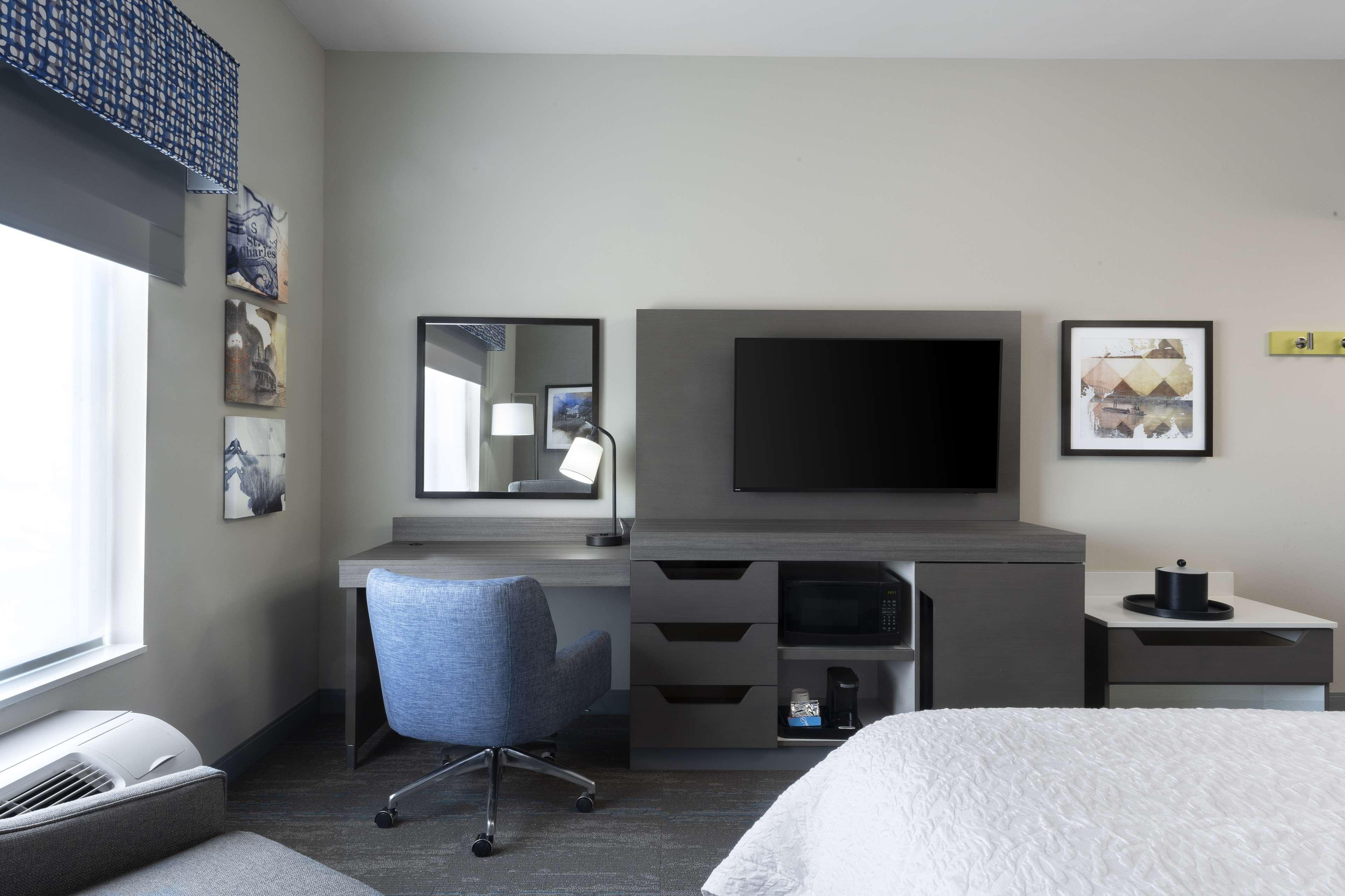 Hampton Inn & Suites St Charles Old Town Area, Mo Saint Charles Екстериор снимка